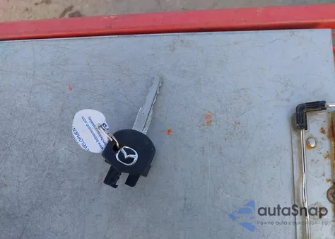 2010 Mazda Mazda3 I Touring из США, поврежденный, VIN JM1BL1SF2A1189043